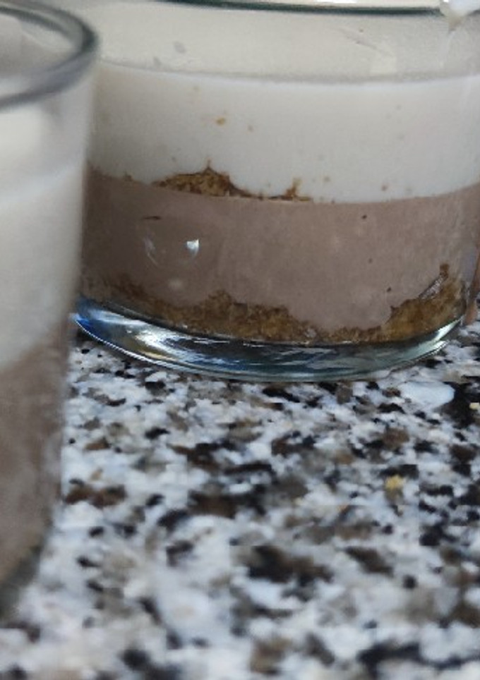 Una foto de Vasitos de dos chocolates Nestlé de jungly