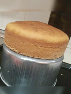 عکسی از دستور کیک اسفنجی