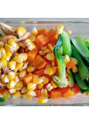 Hình của món Eat clean - 1 - Thịt gà xào và rau củ.