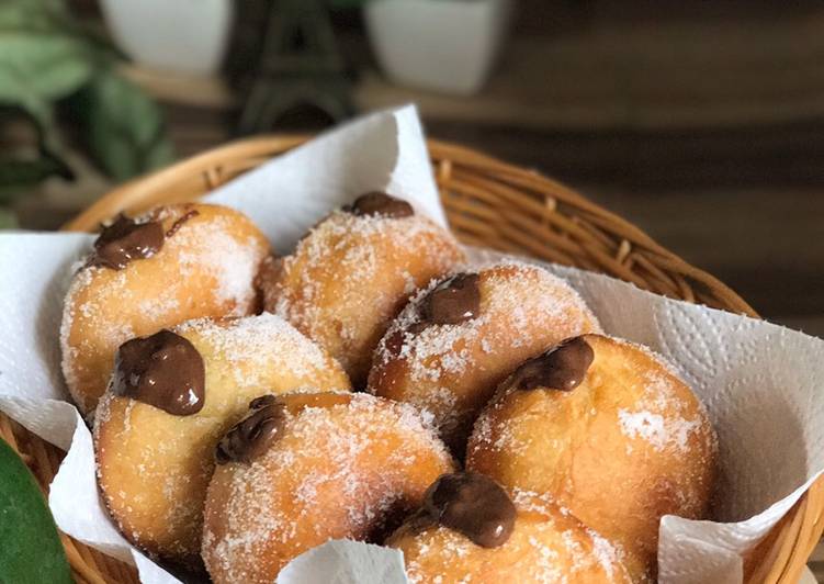 BOMBOLONI (Italian Donut)