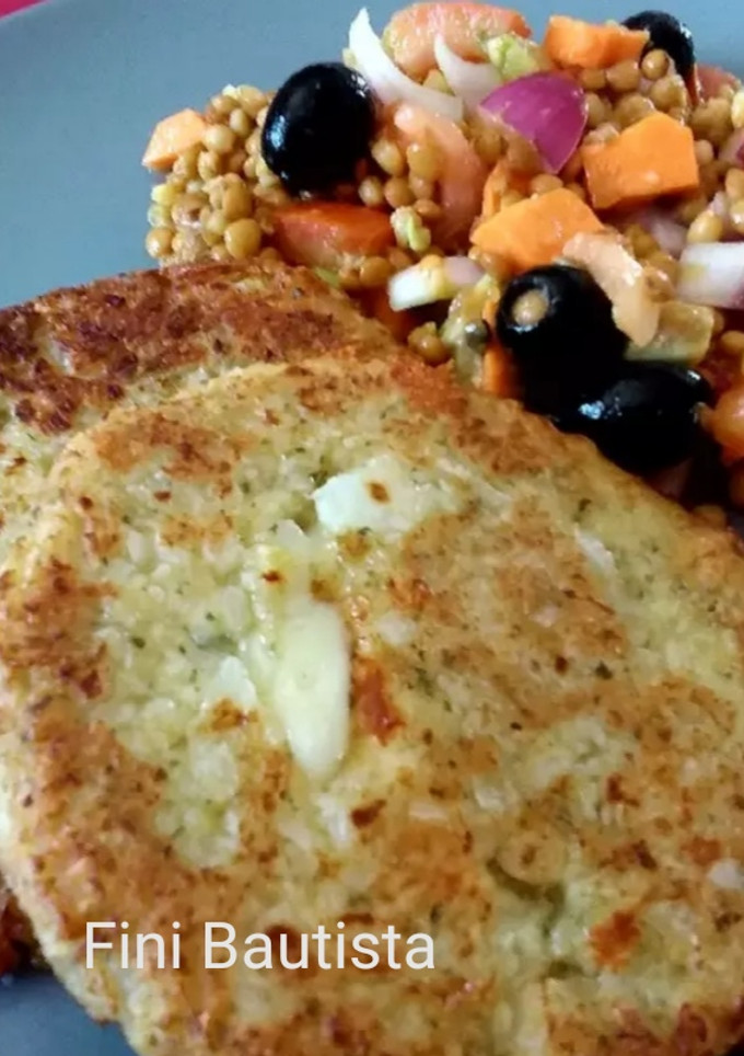 Una foto de Tortitas de coliflor