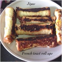 A picture of French toast roll ups.