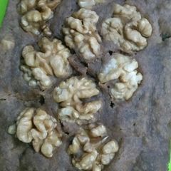 A picture of Date and Walnut Wheat Cake.