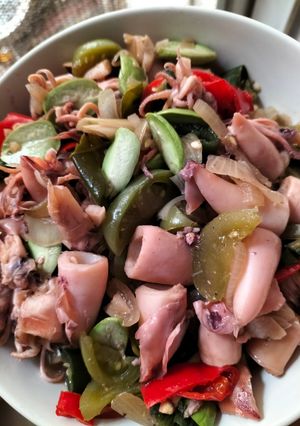 Foto resep Oseng cumi petai pelangi