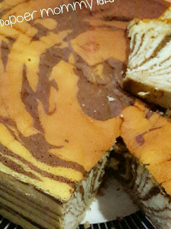 Cara Membuat Bolu zebra putih telur mocca ala mommy rafa Sederhana Dan Enak