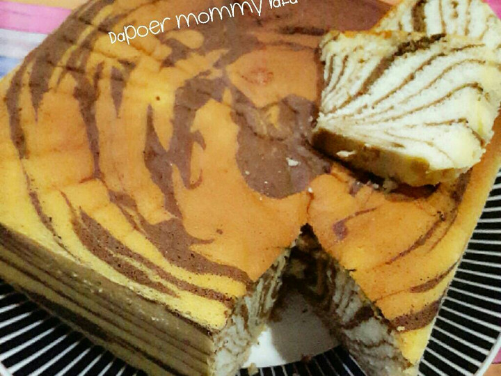 Cara Membuat Bolu zebra putih telur mocca ala mommy rafa Sederhana Dan Enak