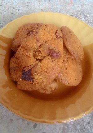 รูปของ Chewy chocolate-chip cookies(หม้ออบลมร้อน)