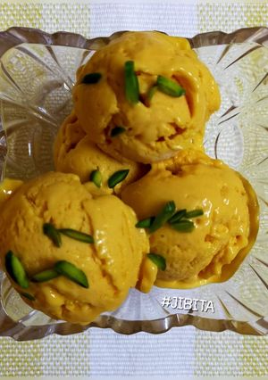 A picture of Mango Ice cream.