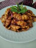 Makaroni sambal Keçiboynuzu Pekmezi