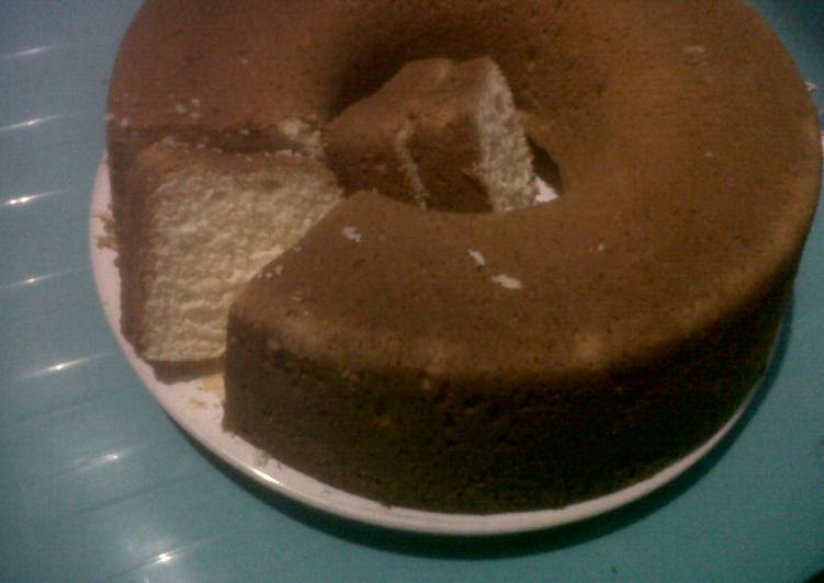 Cake Brudel Manado