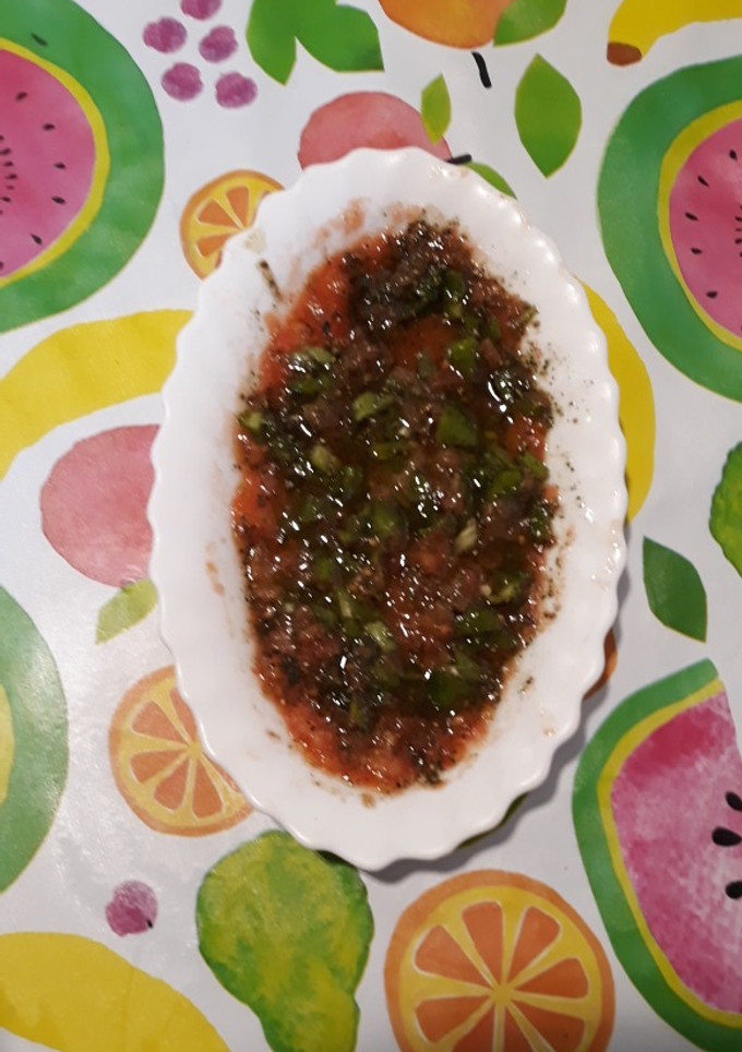 Una foto de Salsa crudités con polvo de ortigas