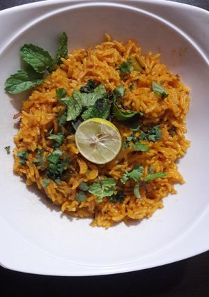 ફુદીના વાળો પુલાવ(phudino pulav in Gujarati) રેસીપી મુખ્ય ફોટો