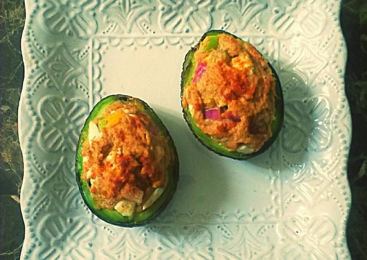 Mayo-less Tuna Salad Stuffed Avocado Mayo-less Tuna Salad Stuffed Avocado