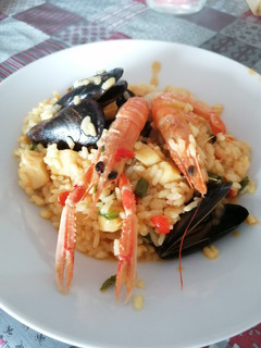 Una foto de 17.Paella Marinera / Cecofry 4D Turbo
