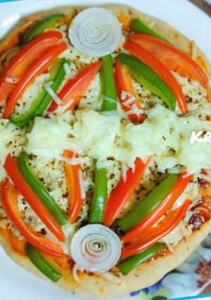 A picture of Designer healthy pizza.