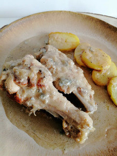 Una foto de Alitas de pavo al Roquefort