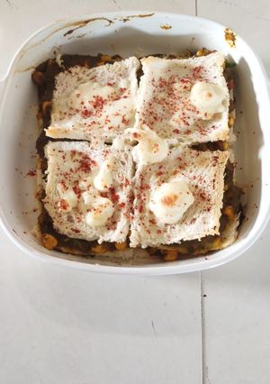 A picture of Bread lasagna.