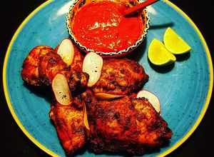 Una foto de Tandoori Chicken muy fácil!