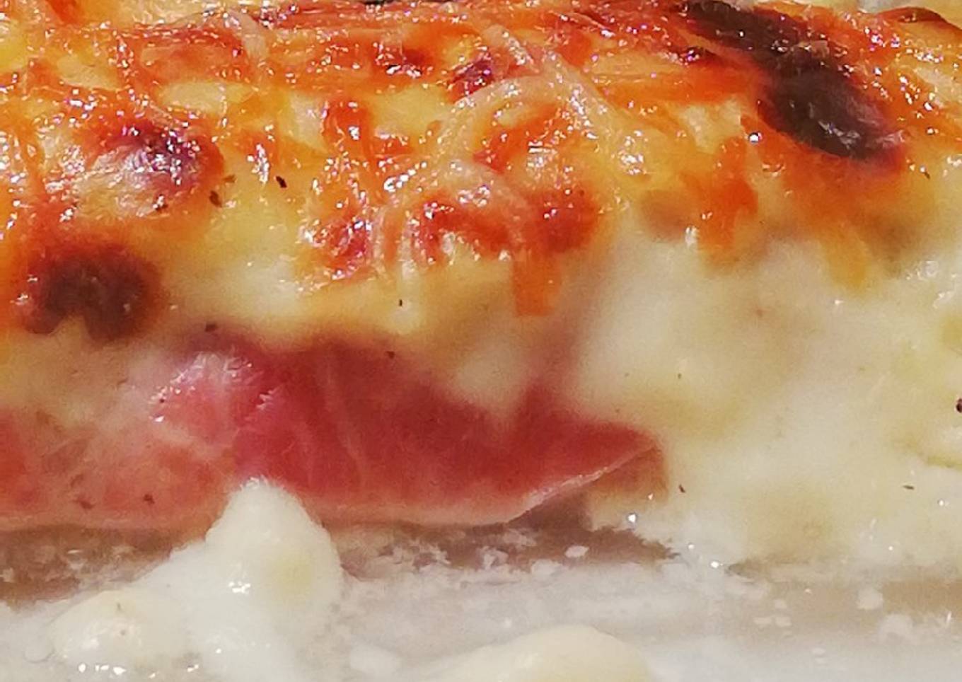 Poireaux au jambon et béchamel