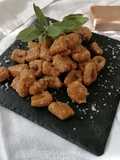 Gnocchi di zucca e farina di castagne al burro e parmigiano