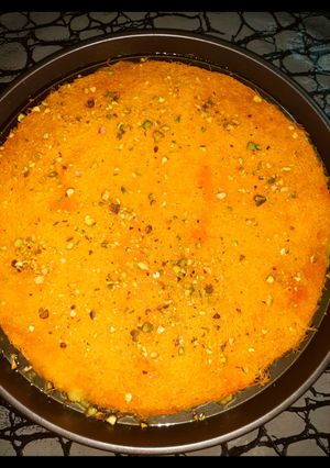 A picture of Kunafa with cream cheese filling 😋.