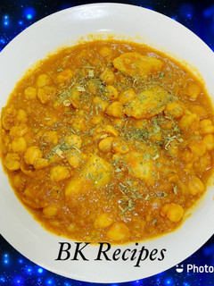 Dhaba Style Aloo Chole (Dhaba style aloo chole recipe in tamil) செய்முறை முக்கிய புகைப்படம்