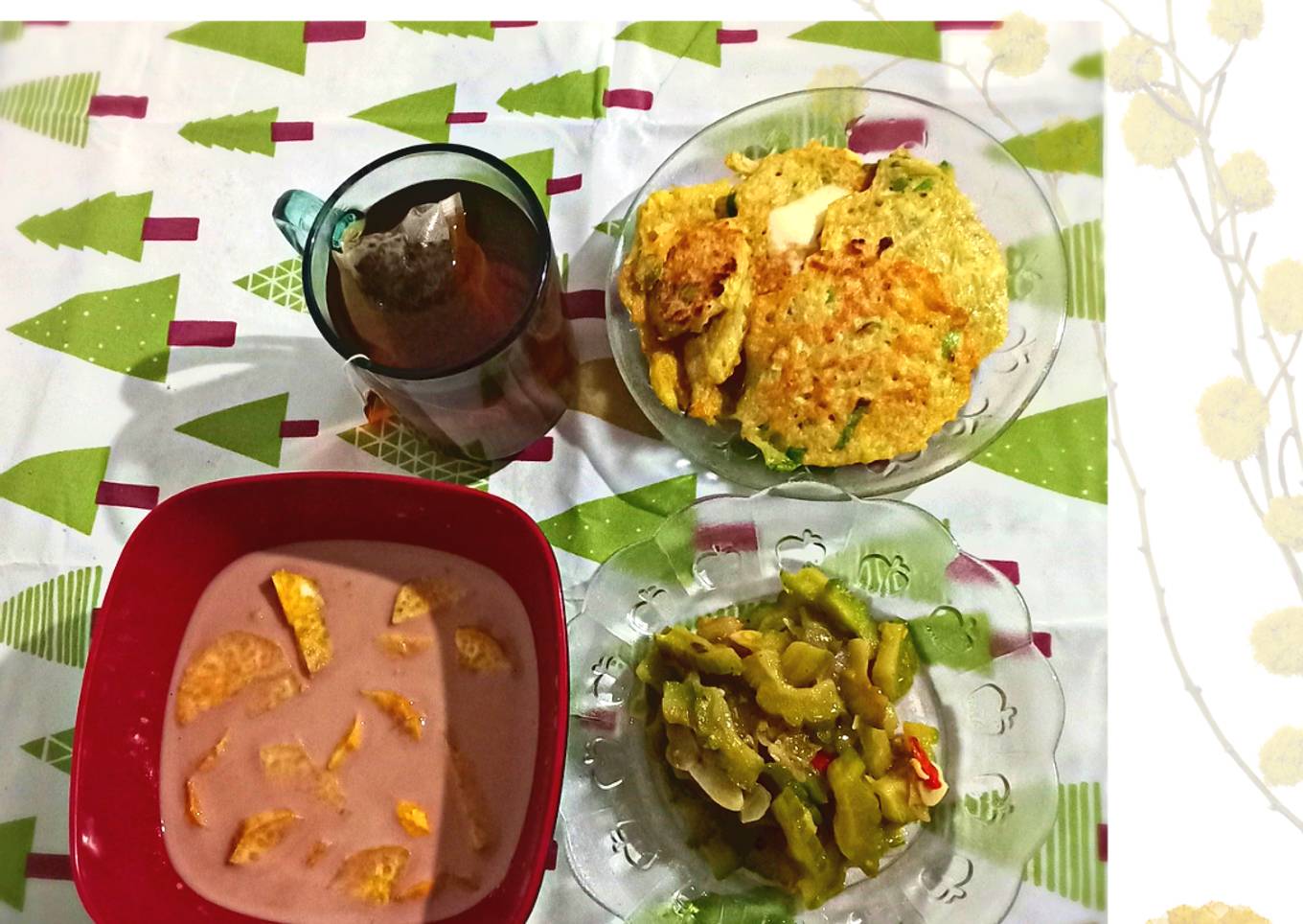 Resep Menu Diet tanpa Nasi day 2 | Omelet Telur Kentang, Tumis Pare,
Enak Banget