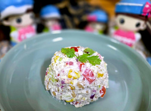 A picture of Hung Curd Salad.