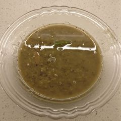 A picture of Green gram or moong dal.