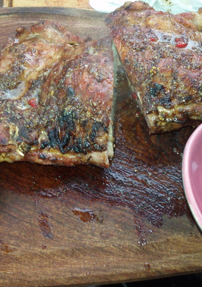 Una foto de Pechito de cerdo con mostaza antigua y miel