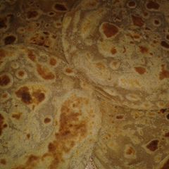 A picture of Wholewheat (Brown) Chapatis.
