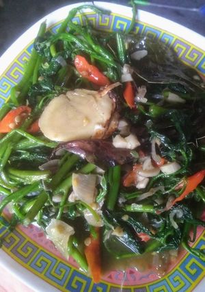 Foto resep Tumis Daun Ubi Jalar