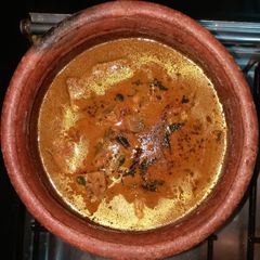 A picture of Fish gravy.