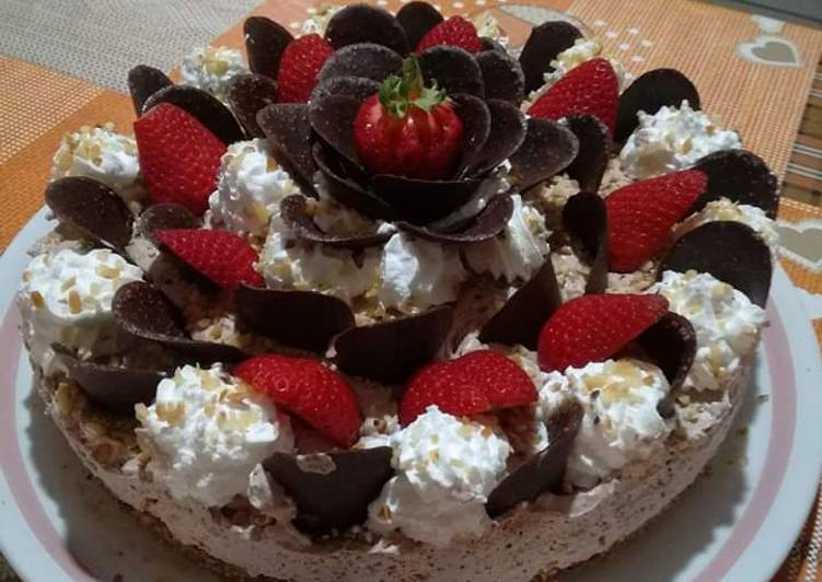 Cheesecake con petali di cioccolato