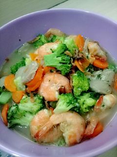 Foto resep Capcai Kuah Brokoli Udang