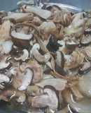 SP0427 - Gà Tần Nấm Đông Cô