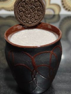 ઓરીઓ મિલકશેક (Oreo Milkshake Recipe In Gujarati) રેસીપી મુખ્ય ફોટો