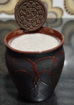 ઓરીઓ મિલકશેક (Oreo Milkshake Recipe In Gujarati) રેસીપી મુખ્ય ફોટો