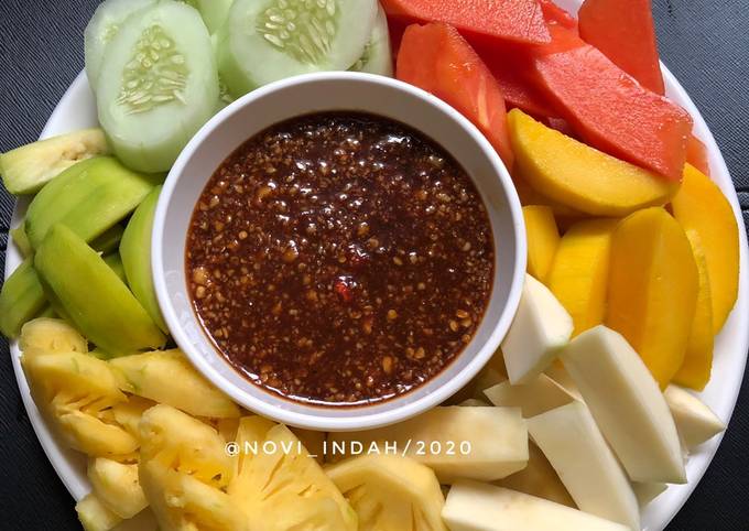 Resep Rujak Buah Anti Gagal