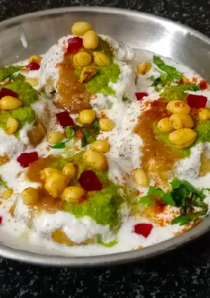 A picture of Farali Dahi Wade.