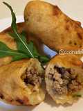 Bolinho de mandioca recheada (Bollitos de mandioca rellena)