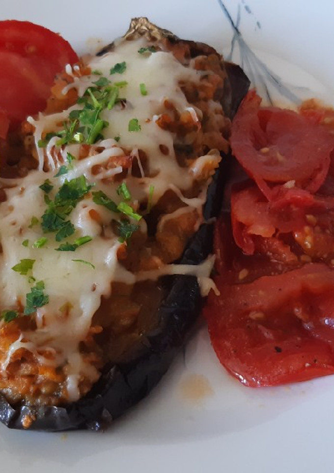Una foto de Berenjenas rellenas al horno fáciles