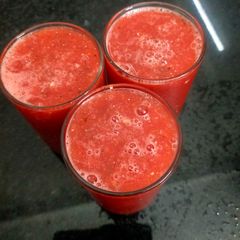 A picture of Juice With Watermelon Jelly.