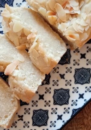 Une photo de Moelleux amandes anti gaspi!