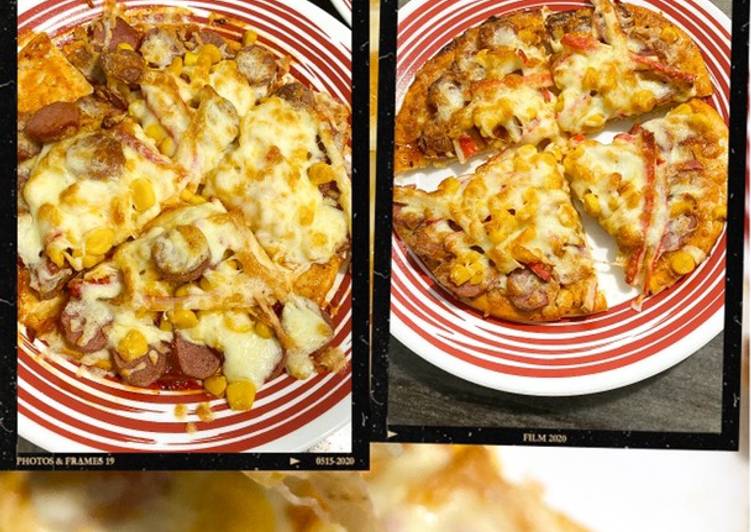 Homemade Pizza Cheesy Mozarella