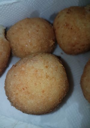Una foto de Bombas de papa y panceta