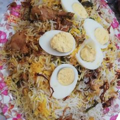 Hydrabadi chicken dum biryani A picture of Hydrabadi chicken dum biryani.