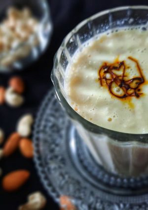 বাদাম মালাই মিল্ক (badam malai milk recipe in bengali) রেসিপির প্রধান ছবি