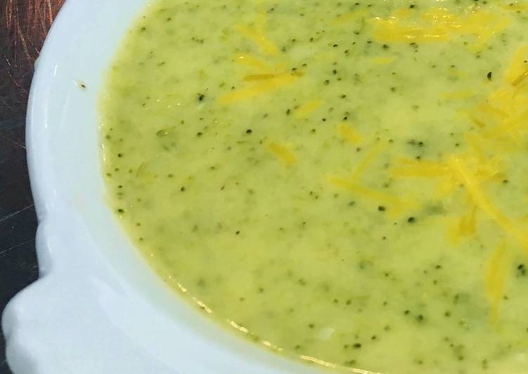 Recipe of Ultimate Cream of Broccoli Cheddar Soup