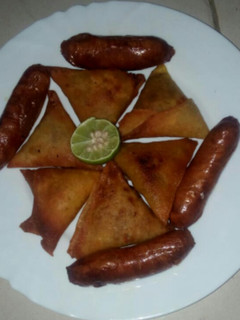 A picture of Veg samosa #indiandishcontest.